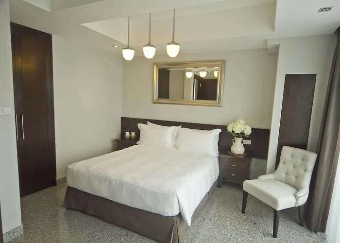 Apartahotel The Celadon