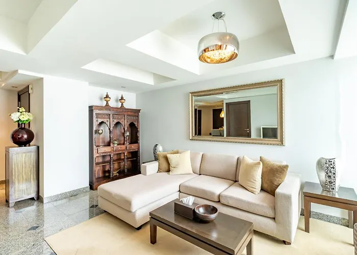 Apartahotel The Celadon 5*
